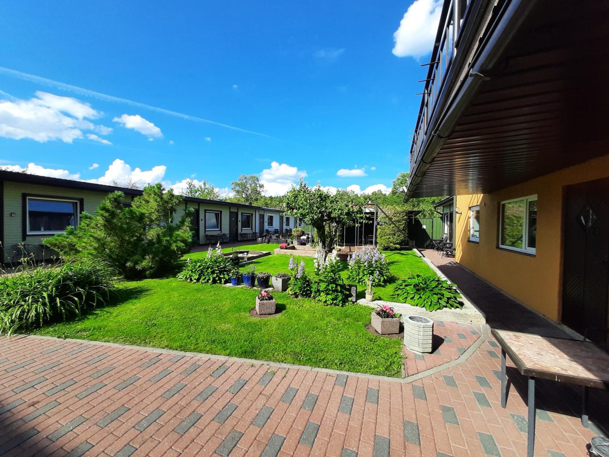 Guesthouse Maenniku Pärnu Kültér fotó