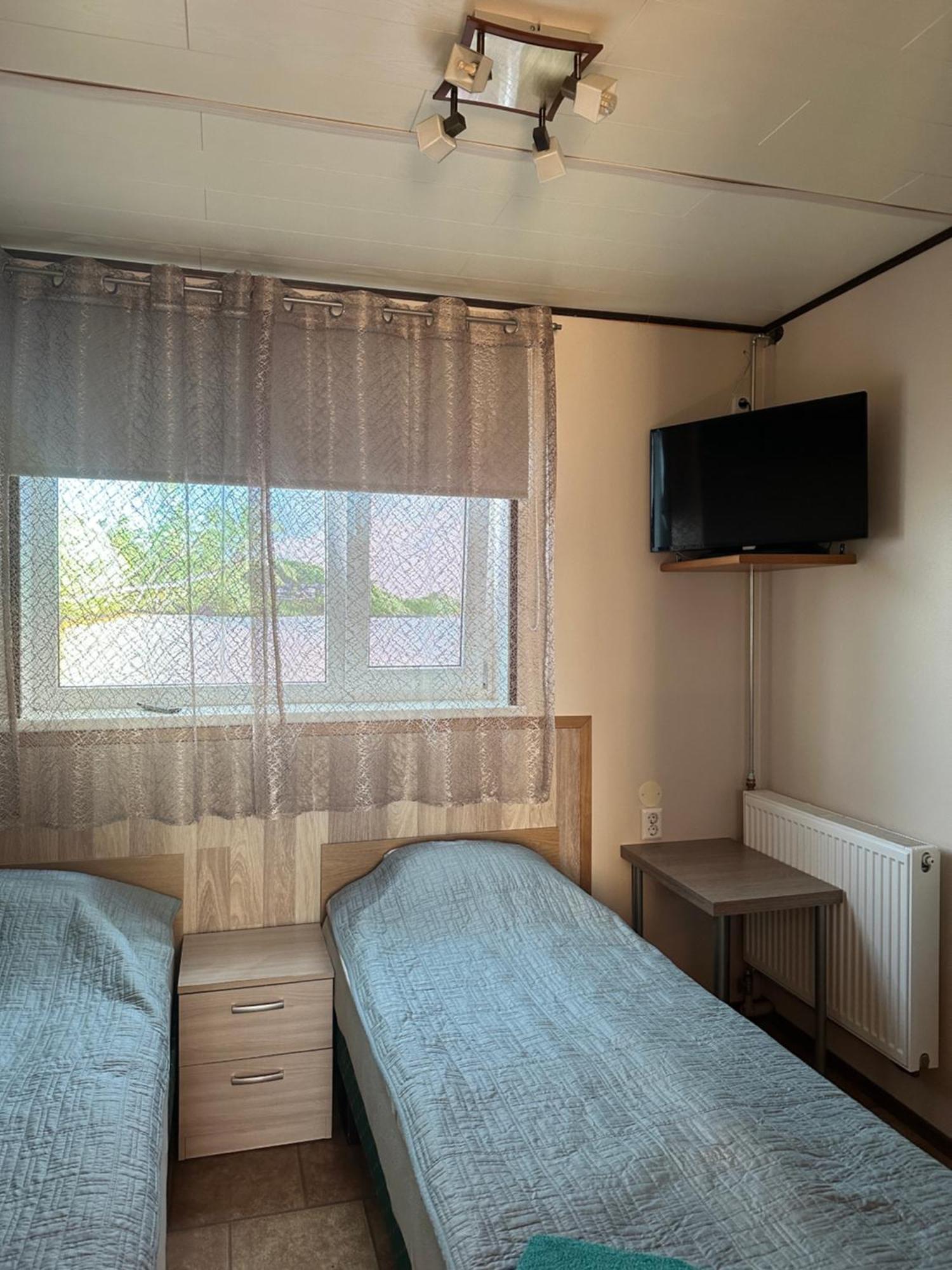 Guesthouse Maenniku Pärnu Kültér fotó