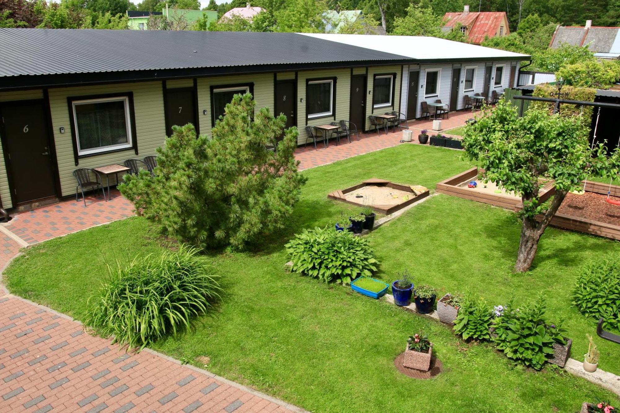 Guesthouse Maenniku Pärnu Kültér fotó