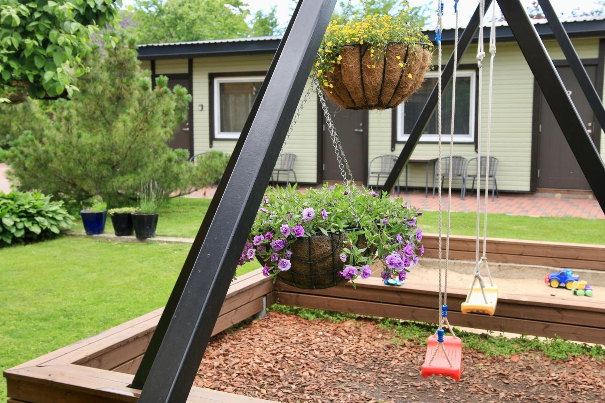 Guesthouse Maenniku Pärnu Kültér fotó