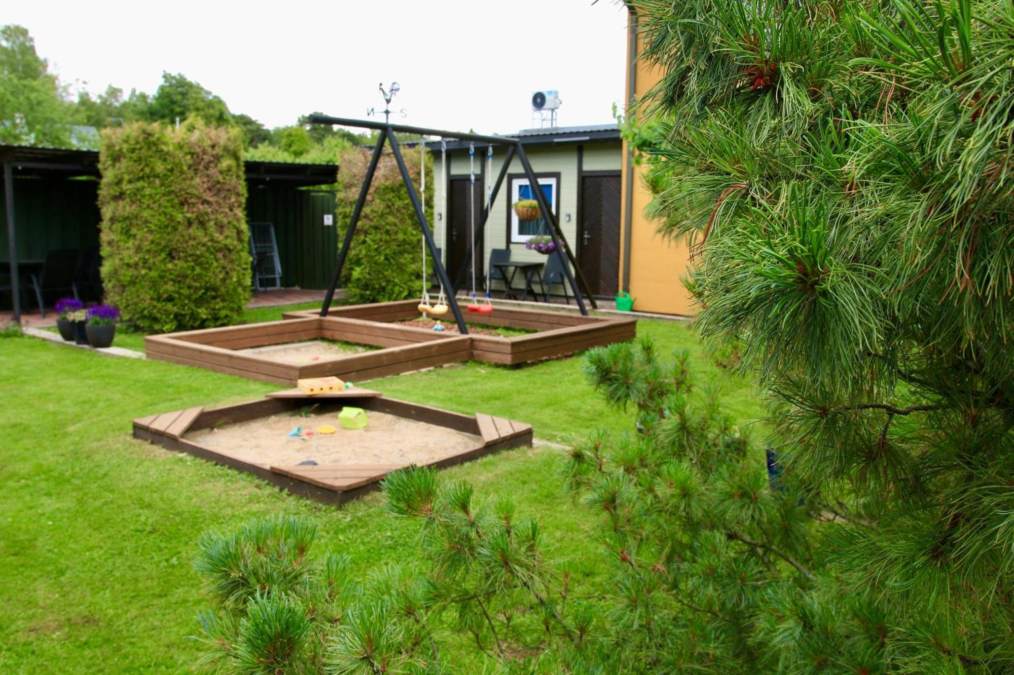 Guesthouse Maenniku Pärnu Kültér fotó