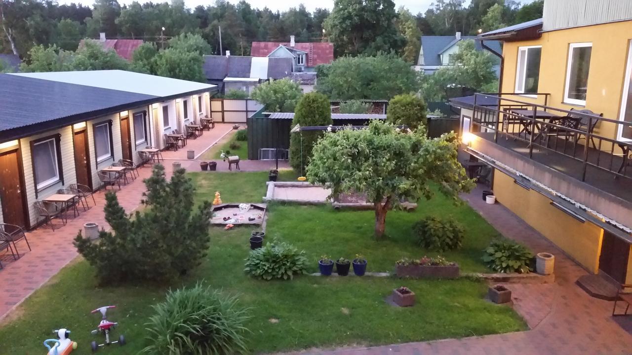 Guesthouse Maenniku Pärnu Kültér fotó
